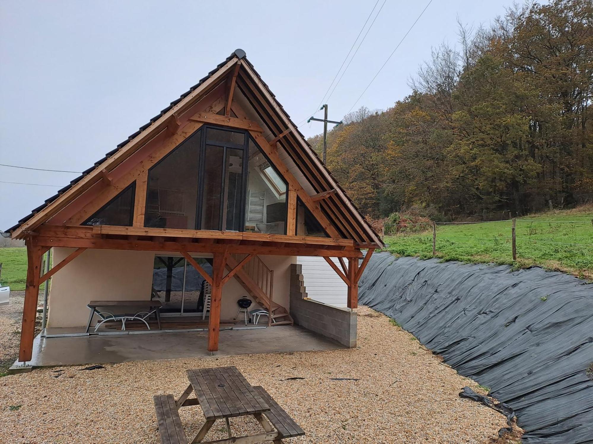 Gite En Lisiere De Foret Andaine Perrou Exterior foto