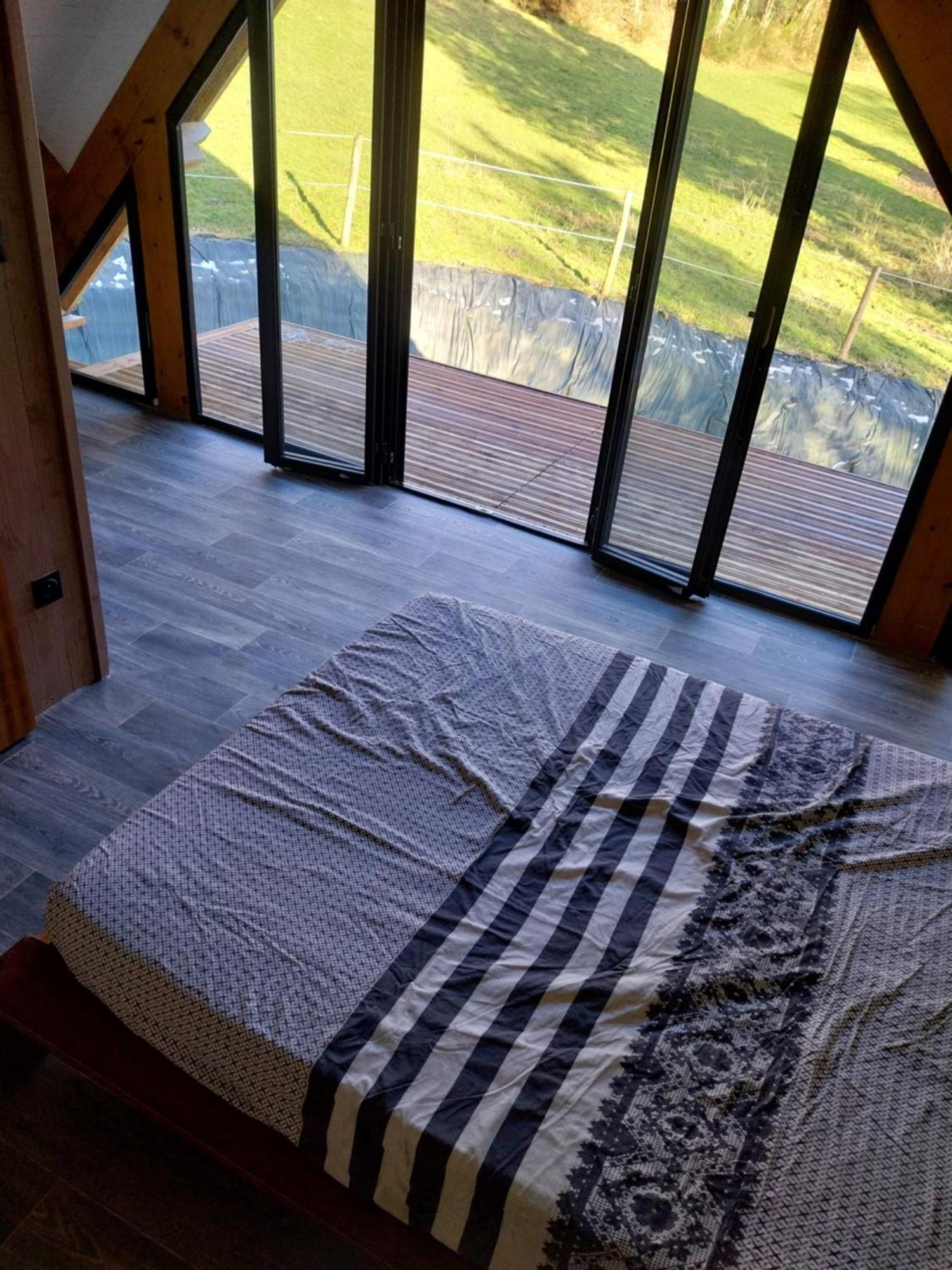 Gite En Lisiere De Foret Andaine Perrou Exterior foto